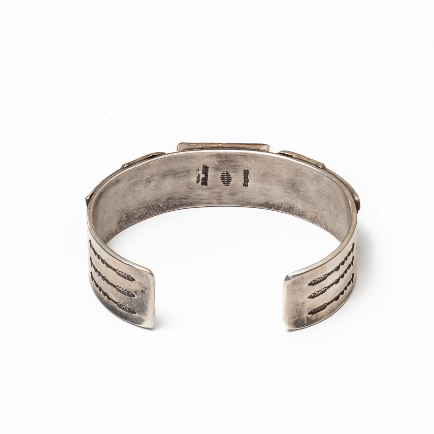 Red Rabbit Trading Co. Victory Stone Cuff - Image 3